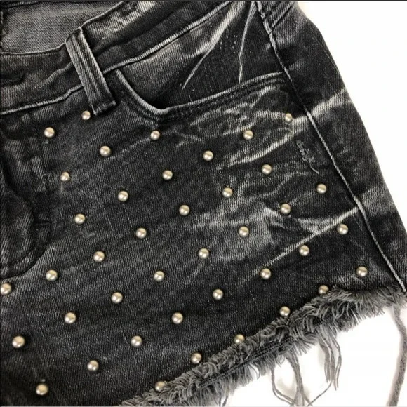 Siwy Alia Cut-off Shorts in Renegade with Studs Size 24 - Picture 4 of 9